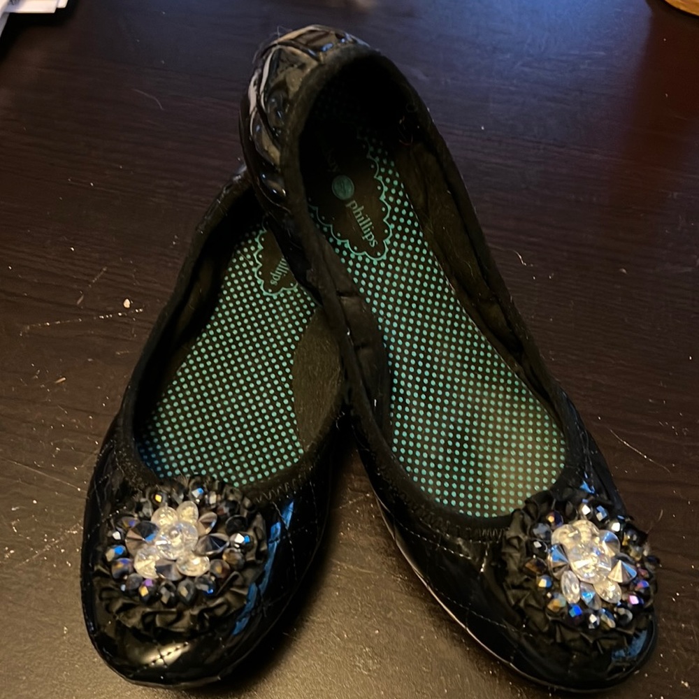 Lindsay Phillips Black Patent Liz Ballet Flats w/ 3 extra Snaps 8.5.
